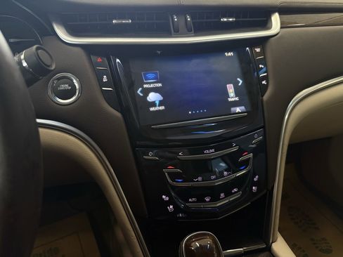 Used 2017 Cadillac XTS Luxury FWD image 42