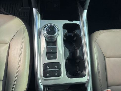 Certified 2024 Ford Explorer XLT w/ Equipment Group 202A image 21