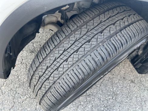 Used 2021 Mercedes-Benz GLC 300 image 11