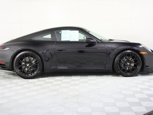 Certified 2024 Porsche 911 Carrera RWD image 8