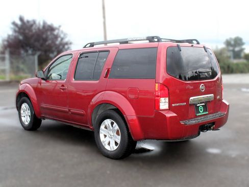 Used 2006 Nissan Pathfinder LE w/ (U01) LE Navigation Pkg image 5