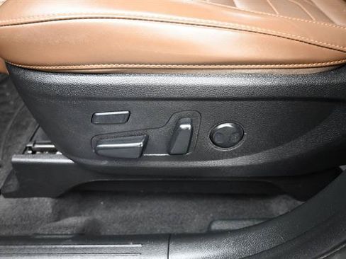 Used 2022 Kia Telluride SX w/ SX Prestige Package AWD/4WD image 7
