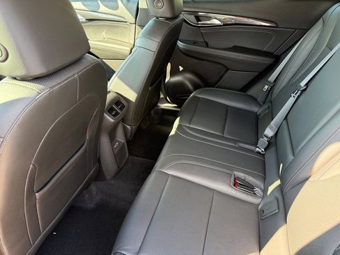 Used 2021 Buick Envision Essence w/ Sport Touring Package AWD/4WD image 10