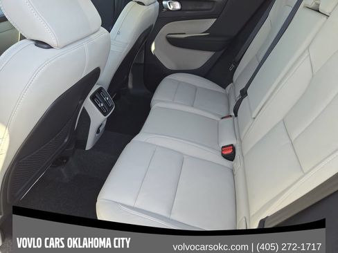 Used 2026 Volvo XC40 B5 Ultra w/ Protection Package Premier AWD/4WD image 30
