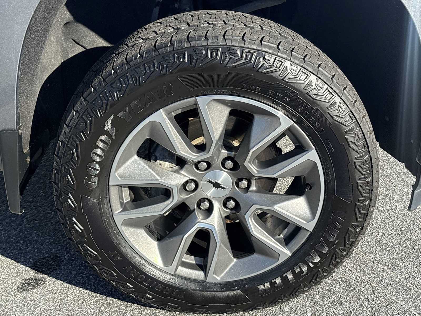 Used 2019 Chevrolet Silverado 1500 RST w/ All-Star Edition AWD/4WD image 31