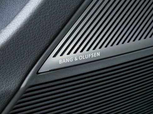 New 2026 Audi SQ8 Prestige image 8