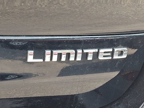 Used 2023 Jeep Grand Cherokee L Limited w/ Trailer Tow Group (B) AWD/4WD image 30