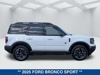 New 2025 Ford Bronco Sport Outer Banks video 3