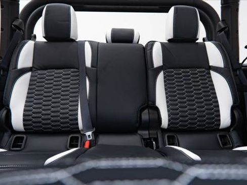 Used 2026 Jeep Gladiator Sport image 26