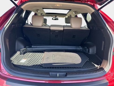Used 2017 Hyundai Santa Fe Sport w/ 2.4L Tech Package 04 FWD image 9