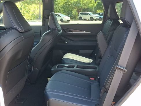 Used 2026 INFINITI QX60 Sport w/ Dark Cargo Package AWD/4WD image 10