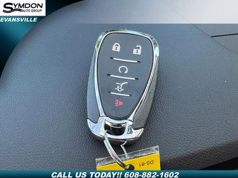 Used 2024 Chevrolet TrailBlazer RS w/ Convenience Package image 17