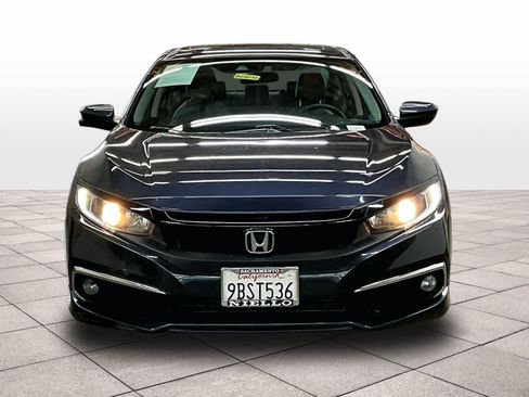 Used 2019 Honda Civic EX image 3