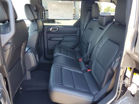 New 2026 Ford Bronco Outer Banks AWD/4WD image 39