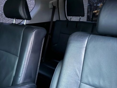 Used 2018 Lexus GX 460 image 8