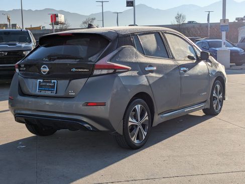 Used 2019 Nissan Leaf SL Plus image 5