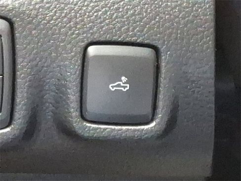 Used 2021 Ford Ranger Lariat w/ Equipment Group 501A High image 24