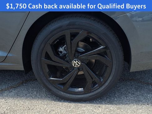 New 2026 Volkswagen Jetta SE FWD image 4