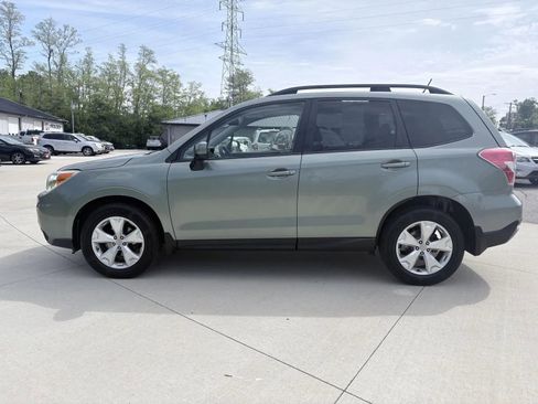 Used 2014 Subaru Forester 2.5i Premium AWD/4WD image 6