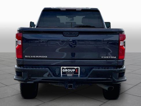 Used 2024 Chevrolet Silverado 2500 Custom w/ Custom Convenience Package AWD/4WD image 5