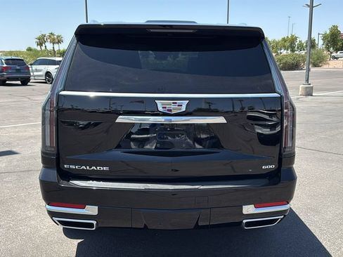 Used 2025 Cadillac Escalade ESV Premium Luxury w/ LPO, Floor Liner Package AWD/4WD image 23
