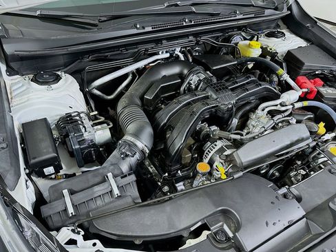 Used 2025 Subaru Crosstrek 2.5i Limited w/ Popular Package #4A image 26