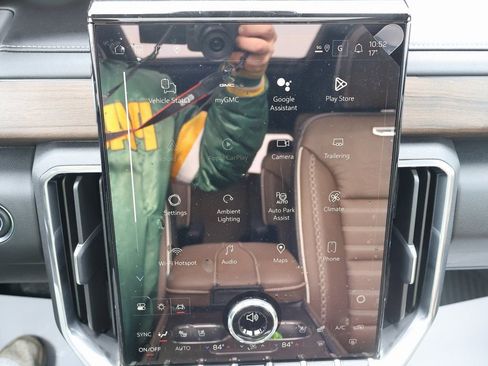 New 2026 GMC Acadia Denali Ultimate w/ LPO, Floor Liner Package image 22