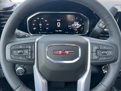 New 2026 GMC Sierra 2500 SLT image 20