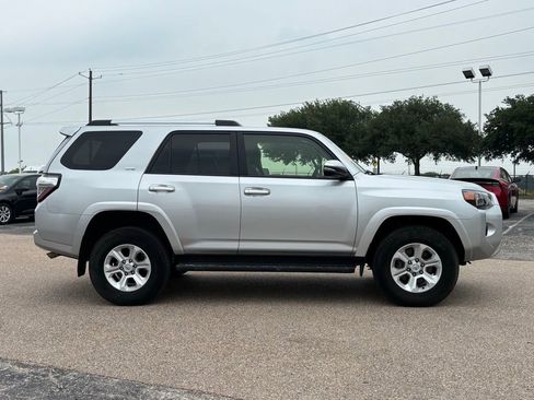 Used 2024 Toyota 4Runner SR5 Premium AWD/4WD image 3