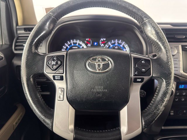 Used 2016 Toyota 4Runner Limited AWD/4WD image 18