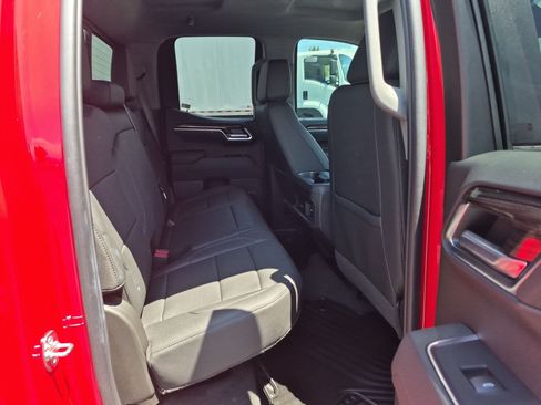 Certified 2026 Chevrolet Silverado 1500 LT w/ Leather Package AWD/4WD image 28