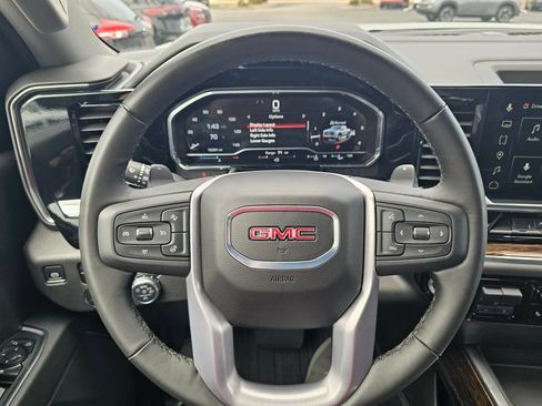 Used 2025 GMC Sierra 1500 Elevation AWD/4WD image 19