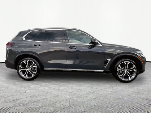 Used 2024 BMW X5 xDrive40i AWD/4WD image 5