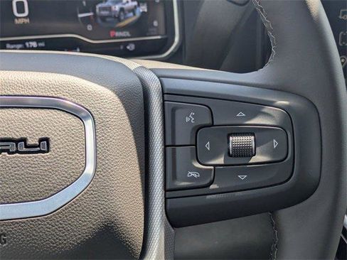 New 2025 GMC Sierra 2500 Denali w/ Denali Reserve Package image 33