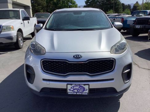 Used 2019 Kia Sportage LX image 4