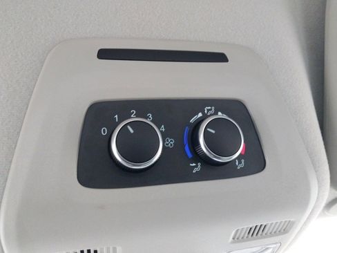 Used 2023 Ford Transit 350 XLT image 22