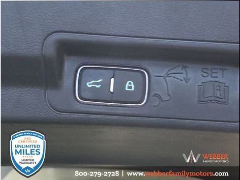 Used 2020 Ford Explorer XLT w/ Equipment Group 202A image 7