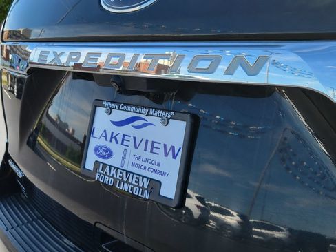 Used 2019 Ford Expedition Max Limited w/ Special Edition Package AWD/4WD image 28