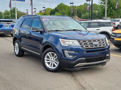 Certified 2017 Ford Explorer XLT w/ Equipment Group 202A
