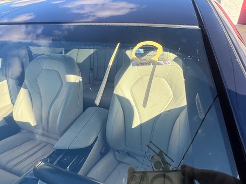 Used 2017 BMW 530i 530i Sedan 4D w/ Premium Package image 35