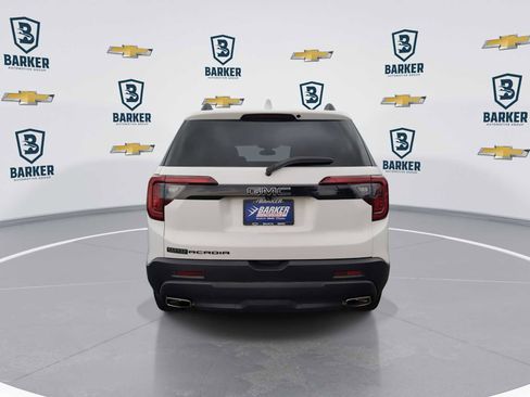 Used 2023 GMC Acadia SLT w/ Elevation Edition FWD image 7