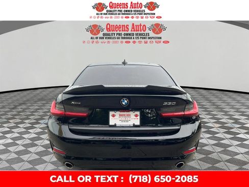 Used 2019 BMW 330i xDrive Sedan w/ Premium Package AWD/4WD image 5