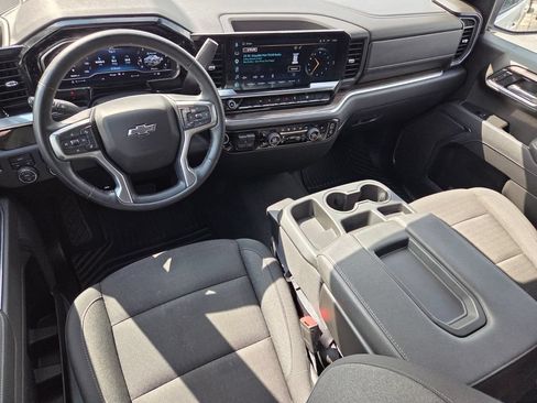 Used 2025 Chevrolet Silverado 1500 RST AWD/4WD image 11