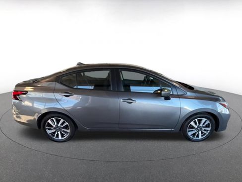 Used 2023 Nissan Versa SV image 16