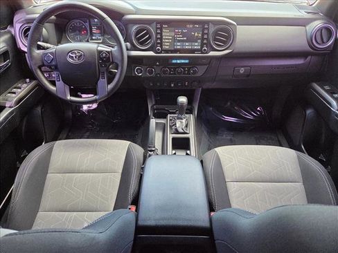 Used 2021 Toyota Tacoma TRD Off-Road w/ Technology Package image 16