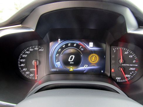 Used 2019 Chevrolet Corvette Grand Sport image 18