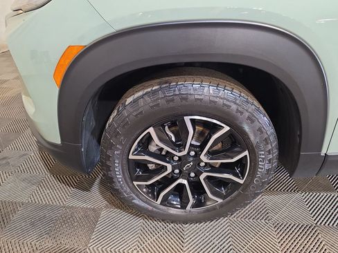 Used 2024 Chevrolet TrailBlazer ACTIV w/ Driver Confidence Package FWD image 18