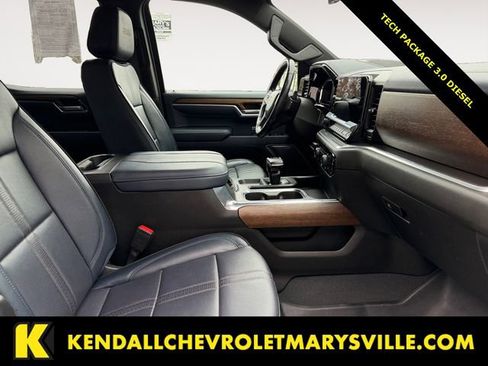 Used 2023 Chevrolet Silverado 1500 High Country w/ Technology Package image 15