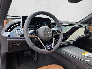 New 2026 Mercedes-Benz E 450 4MATIC Sedan video 3