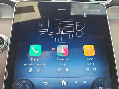 New 2026 Mercedes-Benz GLC 300 image 23